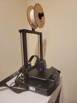 Creality Ender 3 V3 SE 3D printer +  filaments