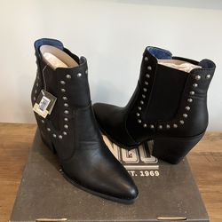 NEW Studded Bootie - Sz 9.5