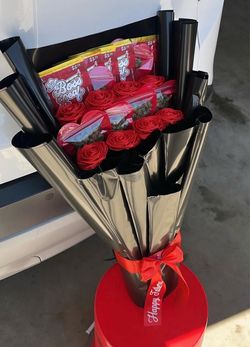 Boss Leaf Blunt Wrap Gift Bouquet