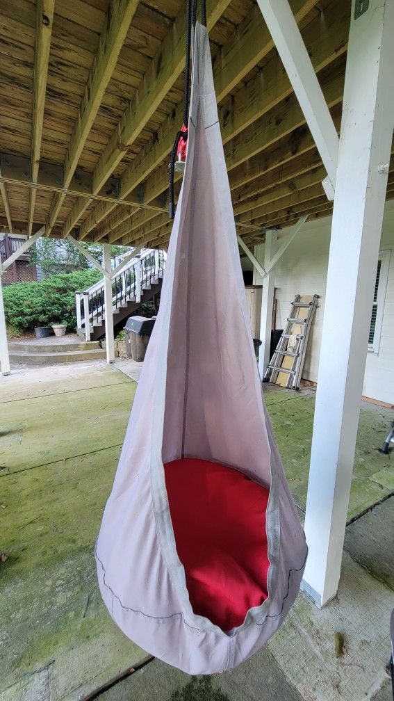 Ikea Ekorre Swinging Chair