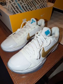 Kobe Unlucky 13 Size 10