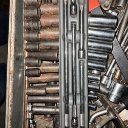 Snap On 1/4 Inch Extension Set. 