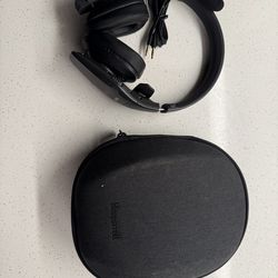 BlueParrott Bluetooth headset