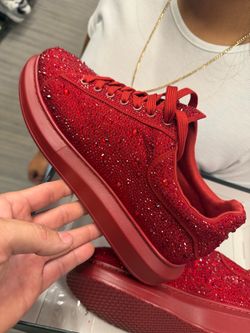 Steve Madden red ice box
