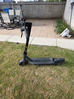 Segway Ninebot Max Scooter