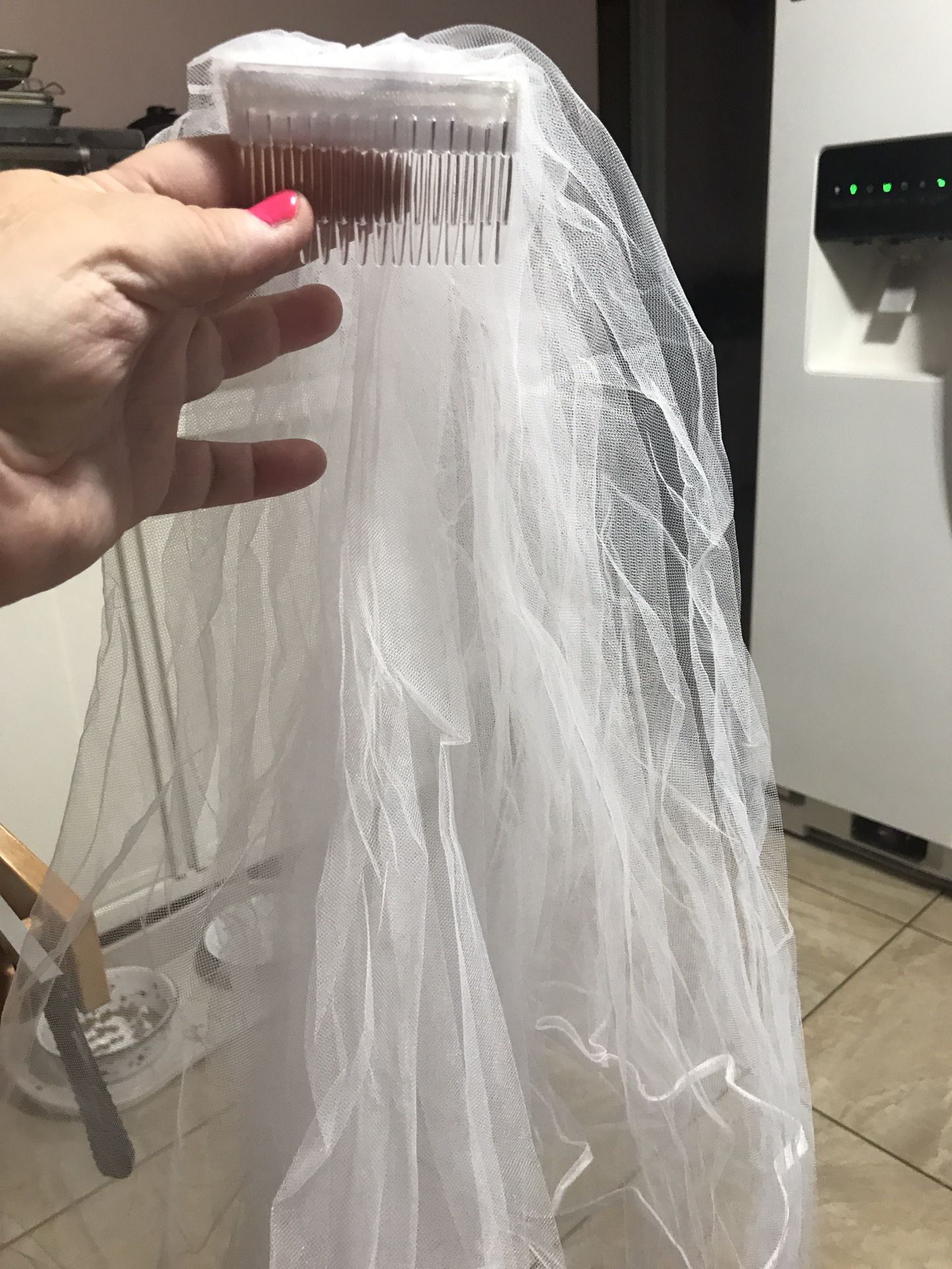 New Wedding Veil $8