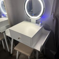 White Vanity Desk Makeup Vanity
