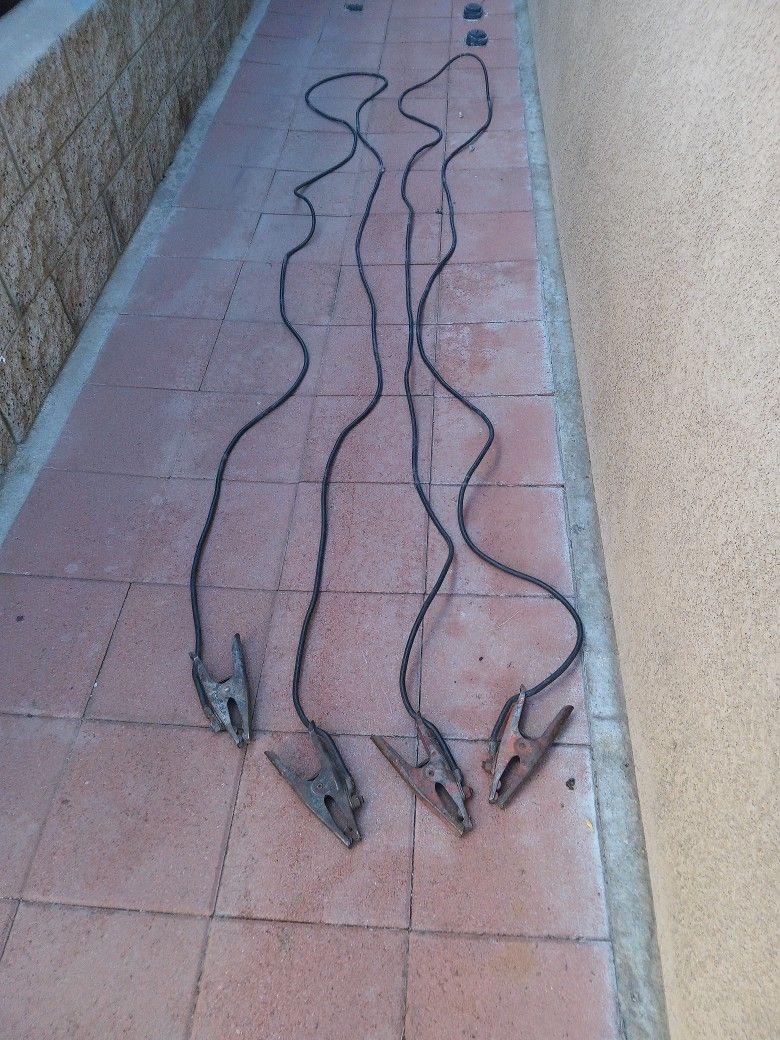 Lincoln Electric Co.  Heavy Duty Jumper Cables Or Possibly Welding Lead. 20+ Feet Length