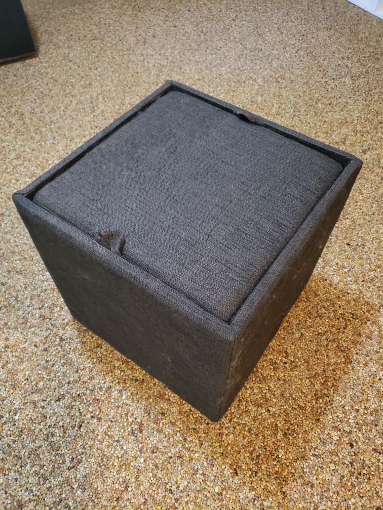 3 Storage ottomans that stack inside eachother