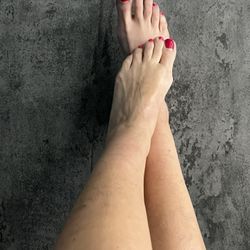 VINCE Ezzy kitten heel mule