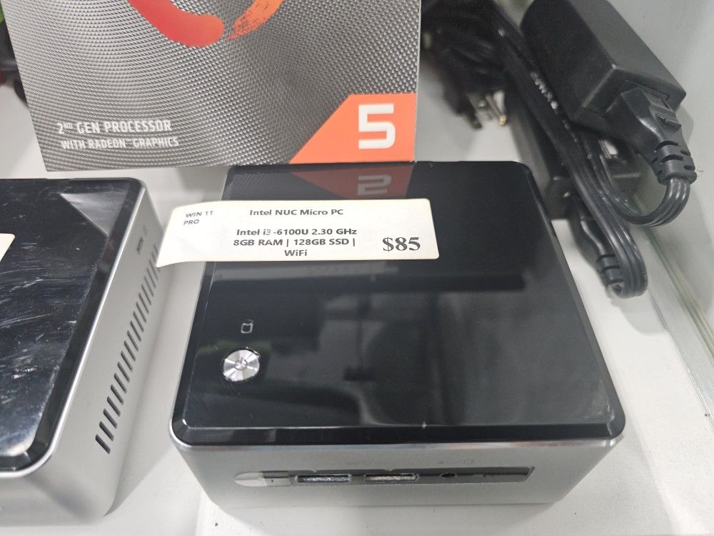 NUC MICRO PC COMPUTER,  INTEL i3-6100u, 8GB RAM, 128GB SSD,  Wi-Fi, Win11 Pro.