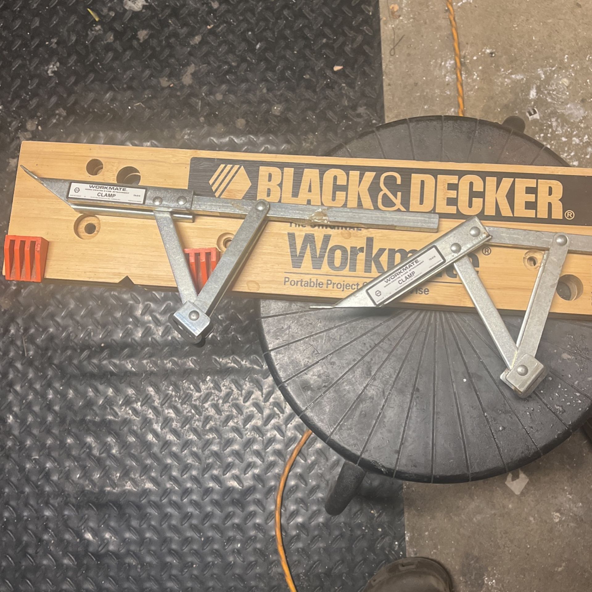 Black & Decker Workmate - Portable Work Bench for Sale in Lisle, IL -  OfferUp