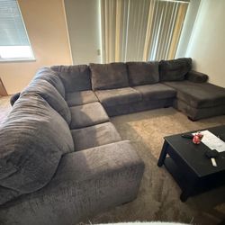 Sectional Couch 