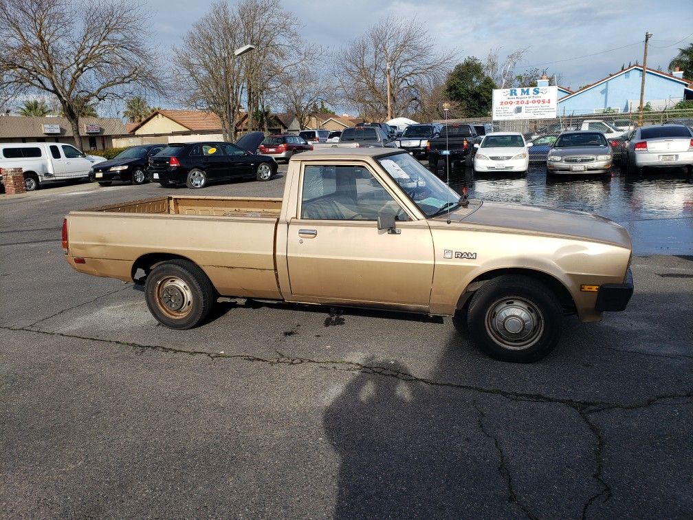 1986 Dodge D50