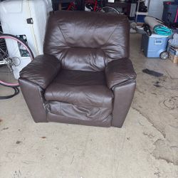 Free Recliner 