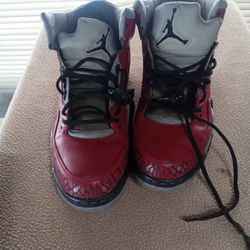Air Jordan  Size 12 Ventage