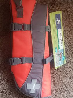 Top Paw life jackets $10.00 each firm Let me know what size you need