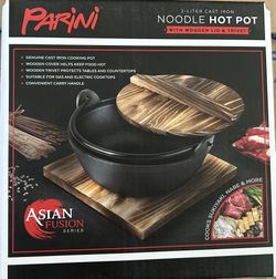 Brand New PARINI 2L Cast Iron Noodle Hot Pot – $15