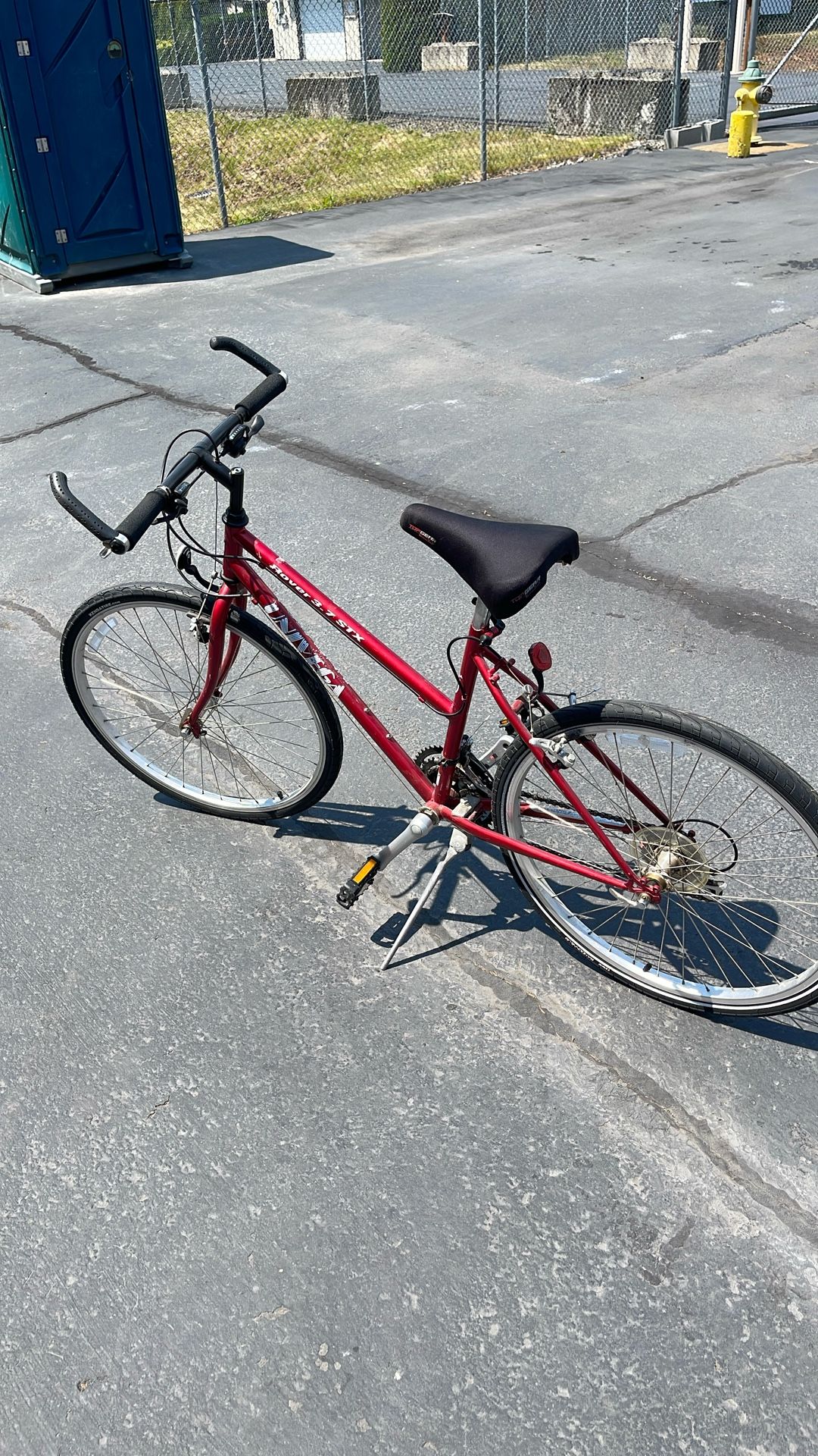 UniVega 21 Speed Mountain Cross Trail Bike