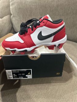Size 3 NIKE JORDAN 1 LOW BASEBALL CLEATS