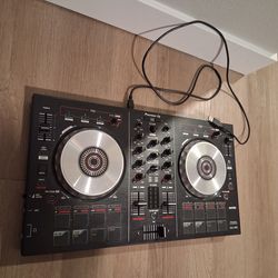 Pioneer DJ controller SB-2