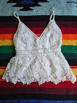 Abercrombie & Fitch Eyelet Lace Tank Top