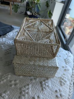 Set of 2 Handwoven Natural Fiber Decorative Storage Boxes