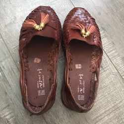 Woman’s Huaraches
