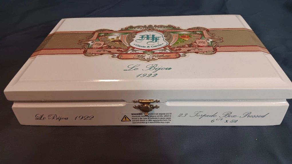 Large White Wooden Cigar Box With Clasp - Storage - Container - Stash - Jewlery