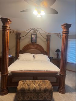 Luxury Solid Wood 4-Poster Canopy King Bed + 2 Nightstands