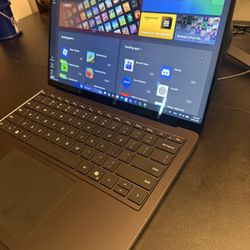 Microsoft Surface Laptop, Windows 11 Copilot+ PC, 13.8" Touchscreen Display
