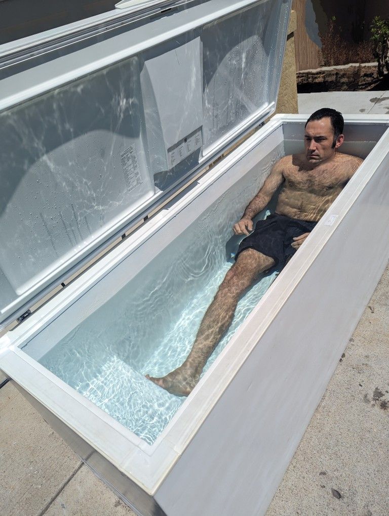 19.8 ft³ Cold Plunge