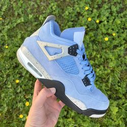 Jordan 4 University Blue