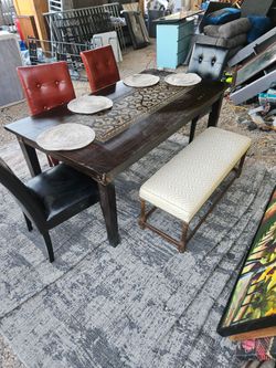 Dinning table