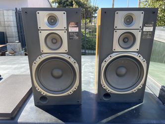 Vinatge Pair Technics SB-S407 3-Way 150w Hi-Fi Speakers