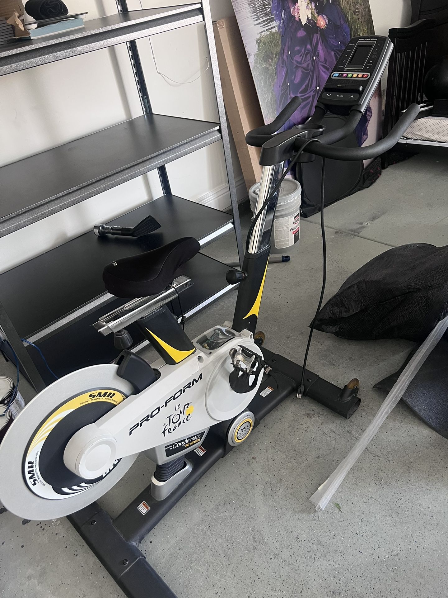 GYM EQUIPMENT/BICYCLE