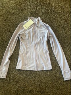 New Lululemon define light purple jacket    size 6 / medium