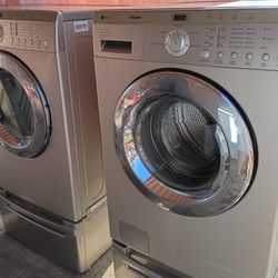 Washer And Electric Dryer In Good Condition And Warranty Works Great  75 And McDowell 