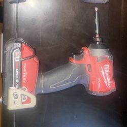 Milwaukee M18 FUEL™ 1/4″ HEX IMPACT DRIVER w/ONE-KEY