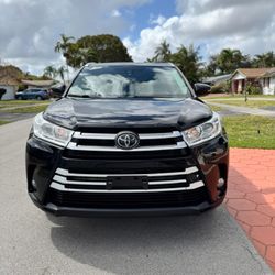 2018 TOYOTA HIGHLANDER 