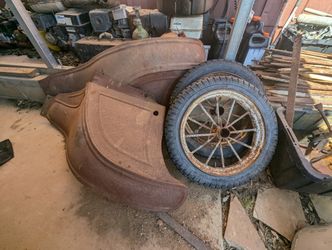 Old Fenders And Wheels