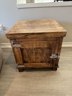 Real Wood End Tables (set of 2)