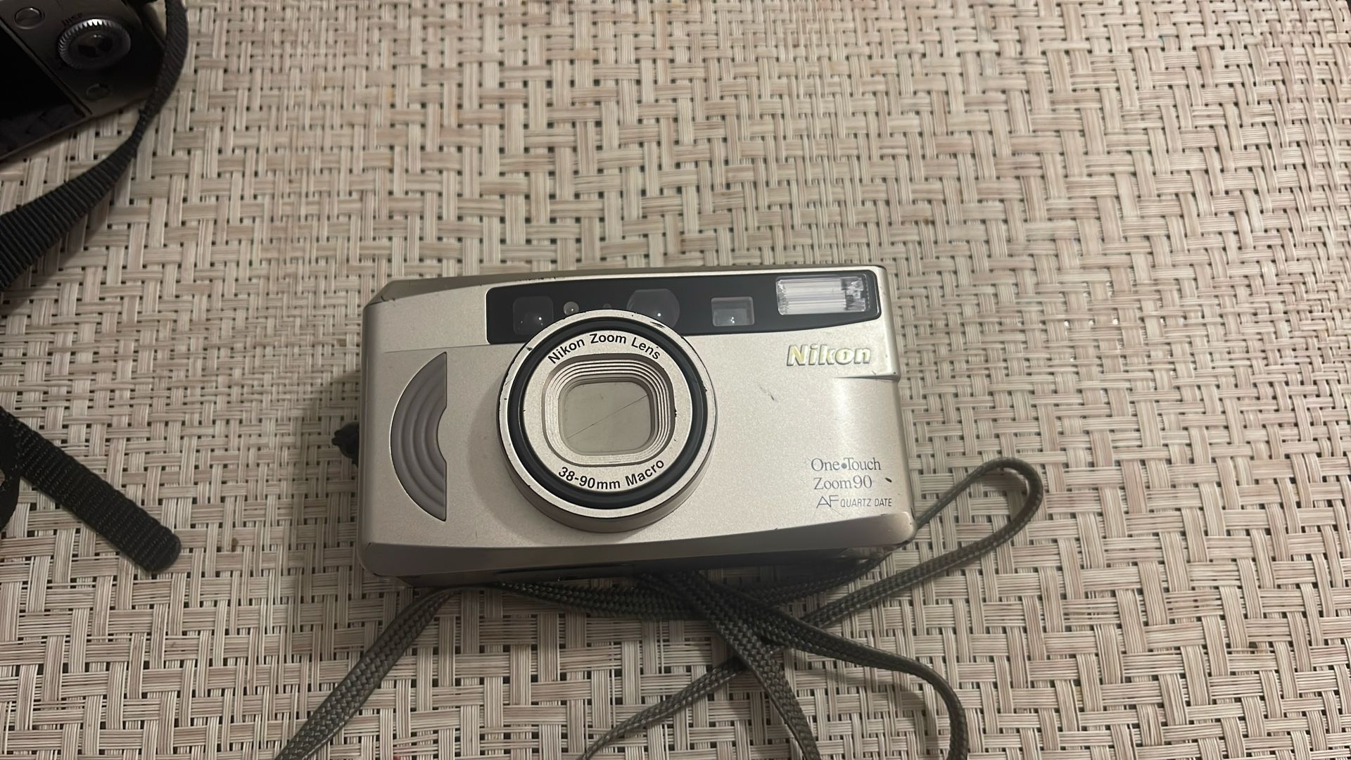 Nikon One Touch 90 Camera