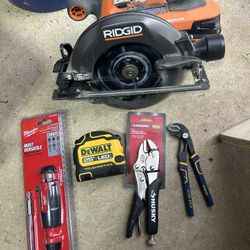 Cordless Circular Saw And Hand Tools