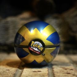 Pokemon TCG Pokeball Tin