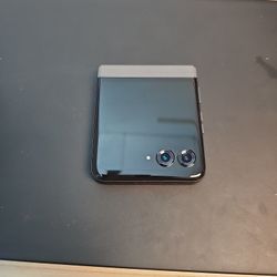 2024 MOTO RAZR
