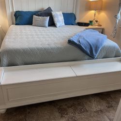 King Bedroom Set