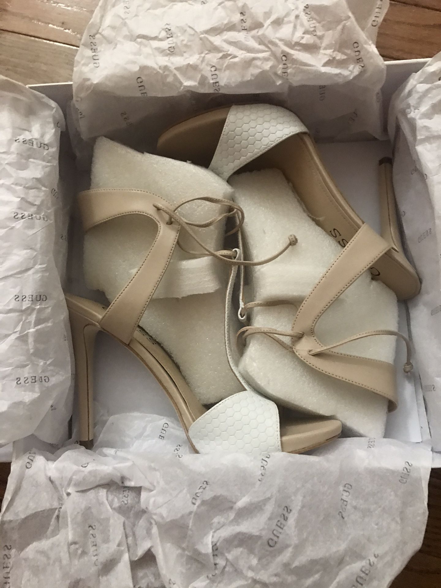 Guess Heels Size 7.5