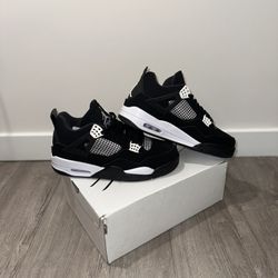 Jordan 4 ‘white Thunder’