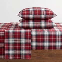 BRAND NEW Eddie Bauer Queen Flannel Sheet Set